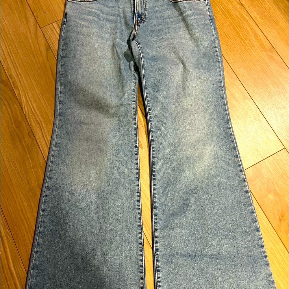Levi’s Superlow Flare Women’s Jeans